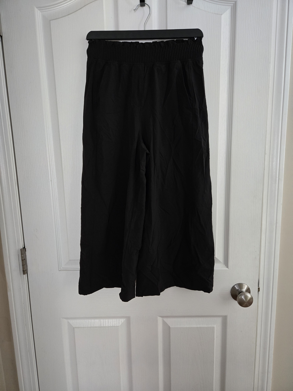 Lululemon Wide-Leg Elastic Waist Pants